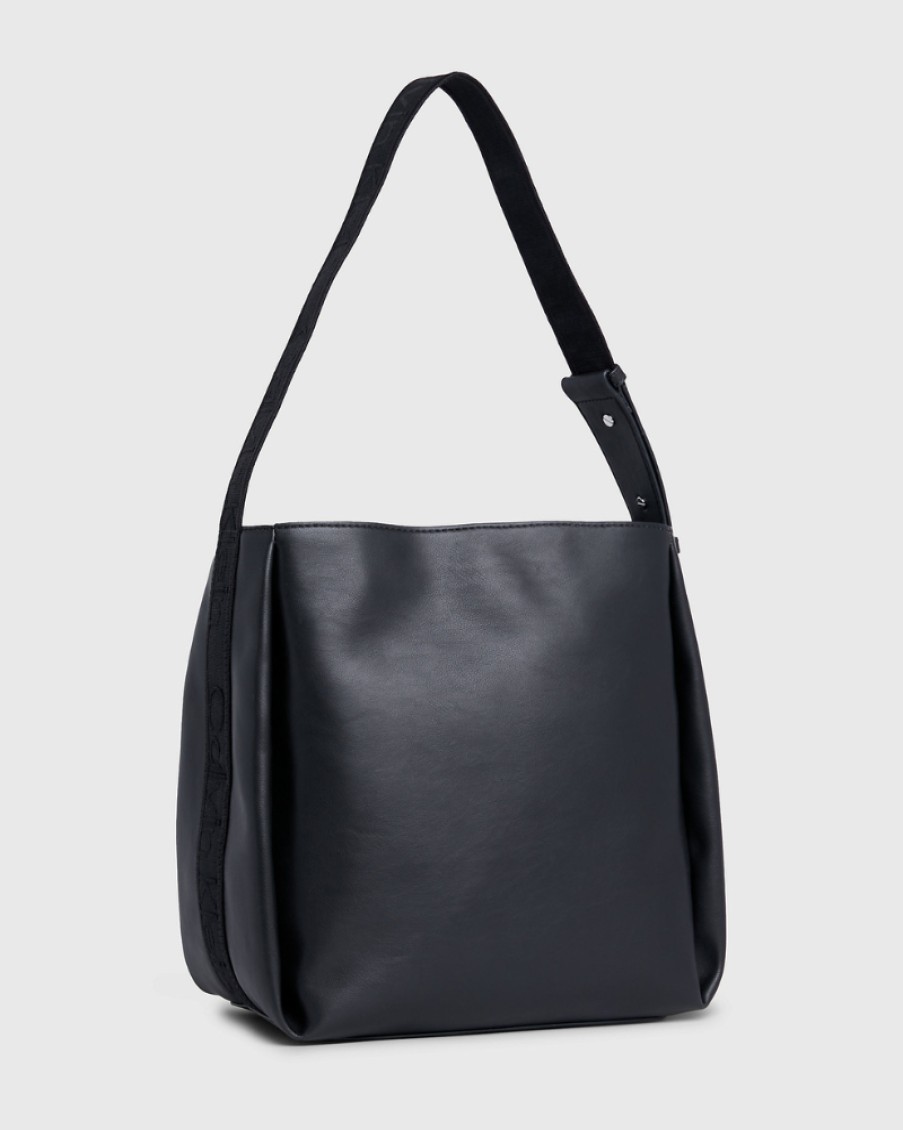 Ck Acc Calvin Klein - Gracie Bucket Bag | Bags